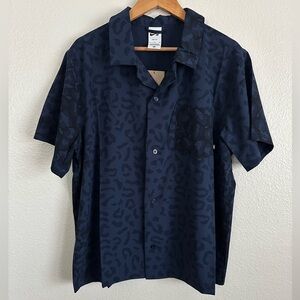 Nike SB Animal Print Camo Button Up Shirt Skate Bowler FN2595-410 Men Size Large